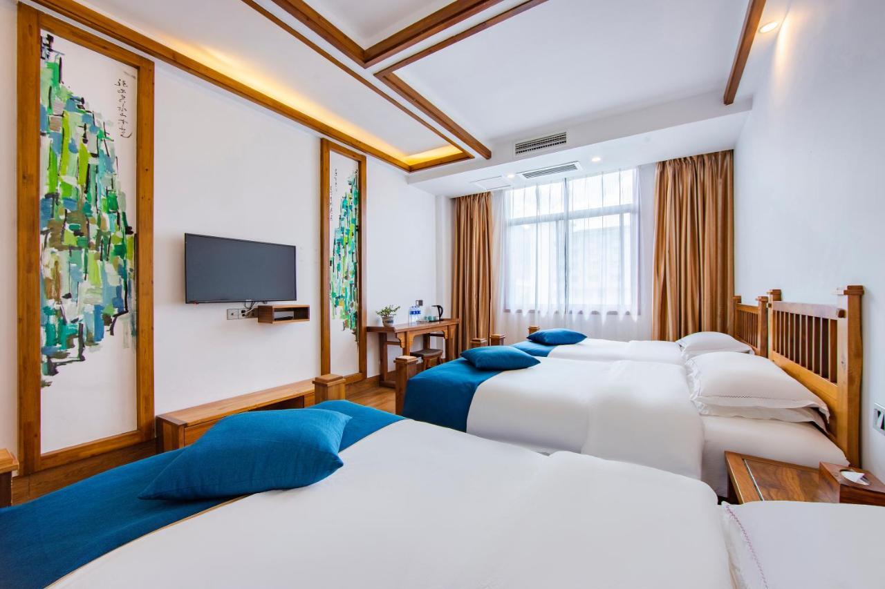Guihua Road 106Th Hostel Csangcsiacsie Kültér fotó
