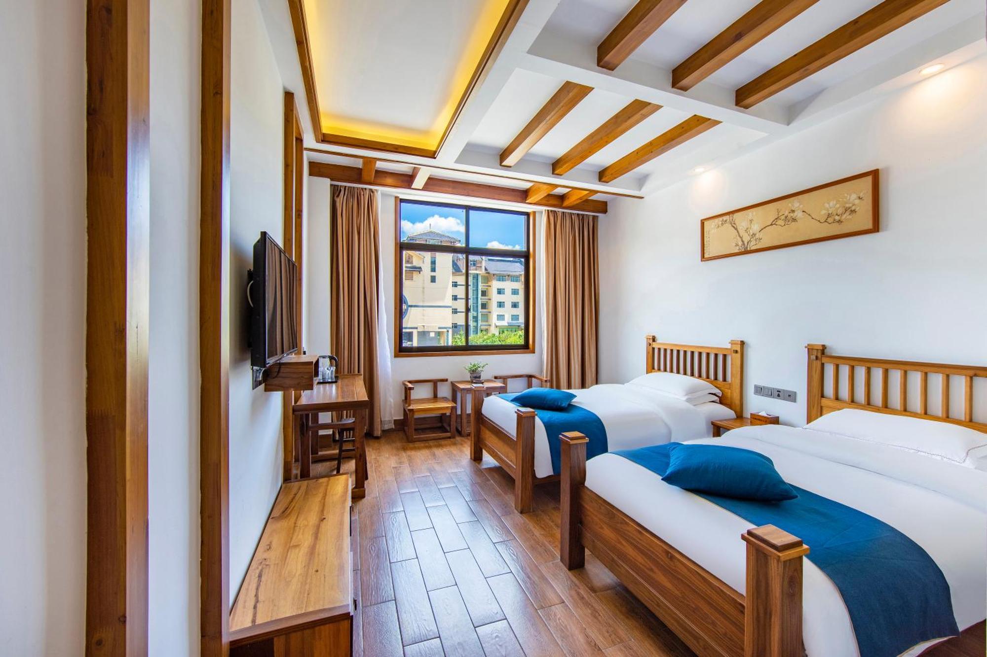 Guihua Road 106Th Hostel Csangcsiacsie Kültér fotó