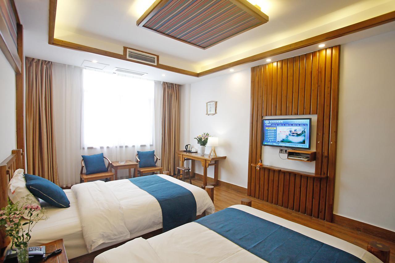 Guihua Road 106Th Hostel Csangcsiacsie Kültér fotó