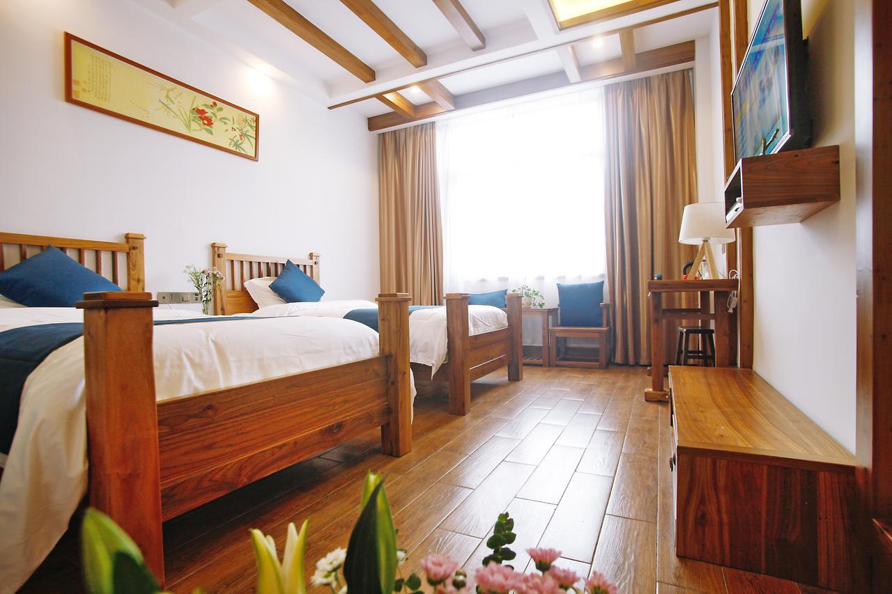 Guihua Road 106Th Hostel Csangcsiacsie Kültér fotó