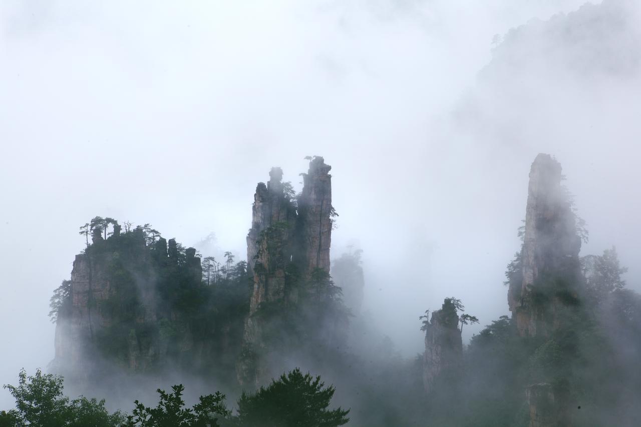 Guihua Road 106Th Hostel Csangcsiacsie Kültér fotó